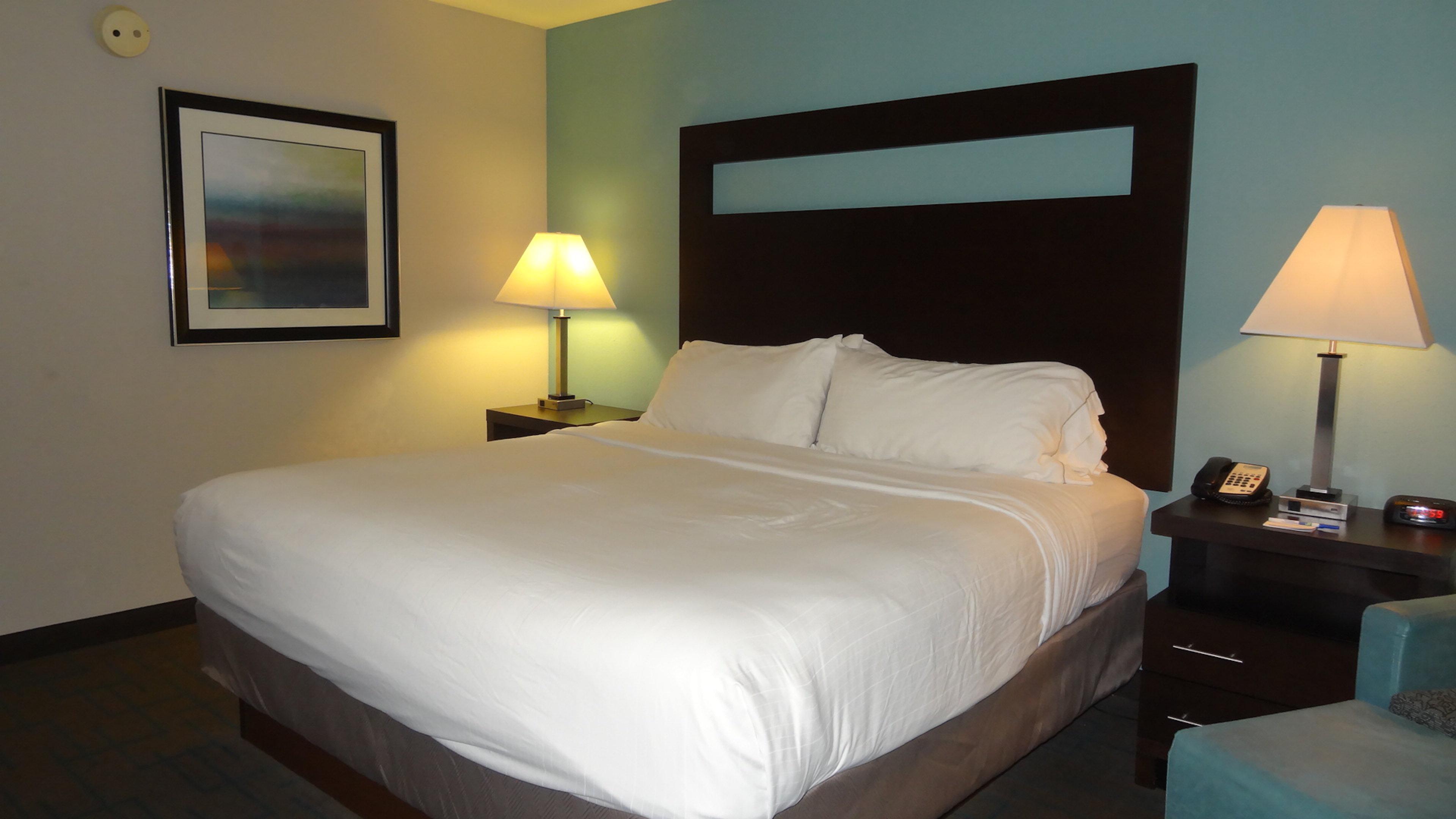 Holiday Inn Express Hotel Kansas City - Bonner Springs By Ihg Kültér fotó