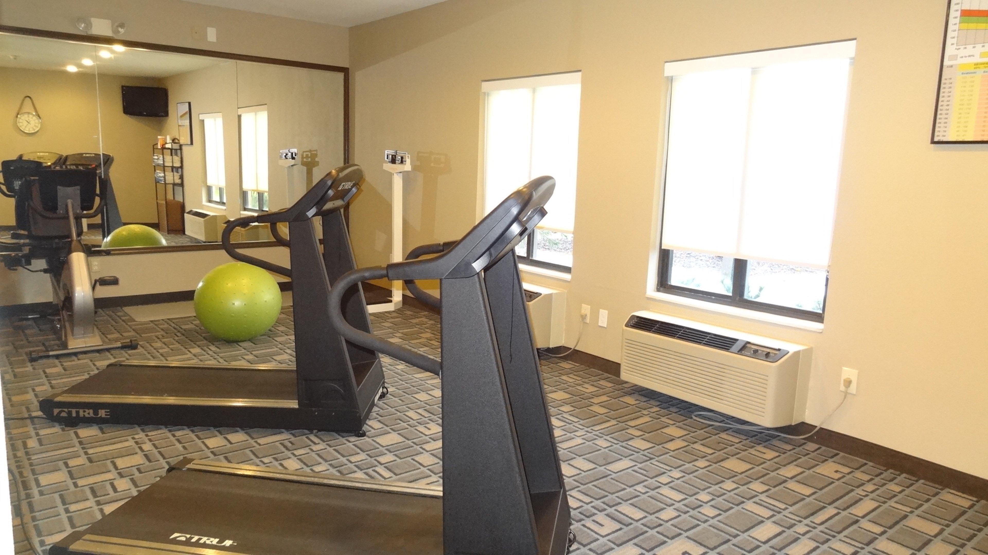 Holiday Inn Express Hotel Kansas City - Bonner Springs By Ihg Kültér fotó